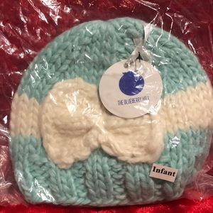 The Blueberry Hill crotchet infant hat.